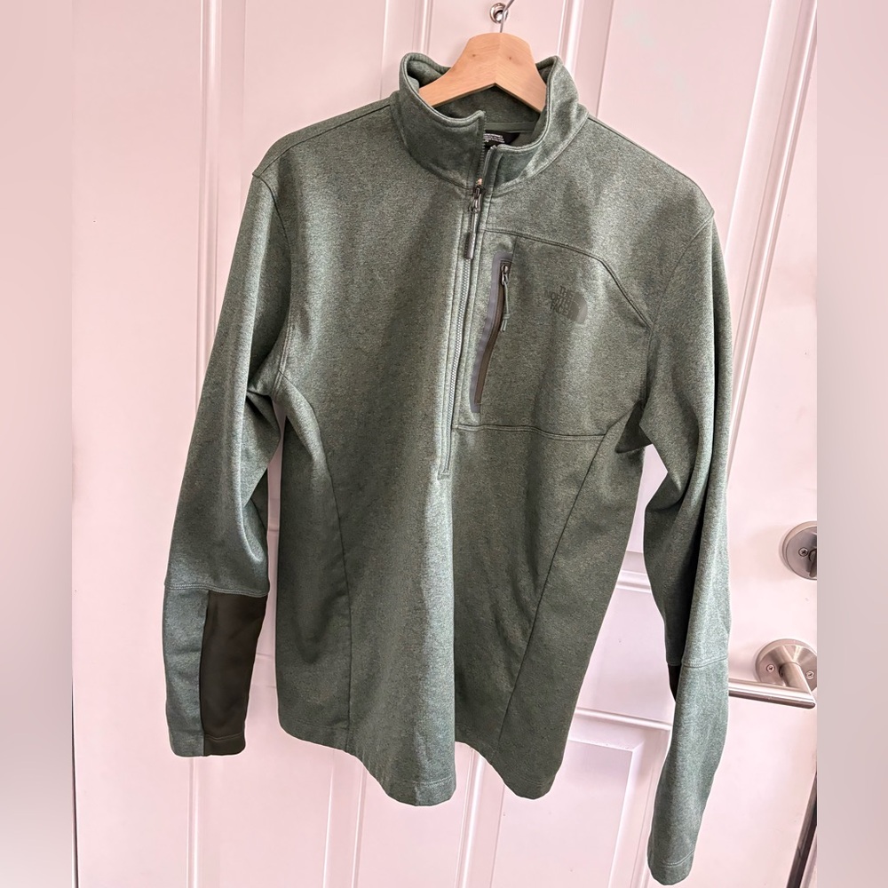 The North Face Sage Green Half-Zip Fleece. Size L